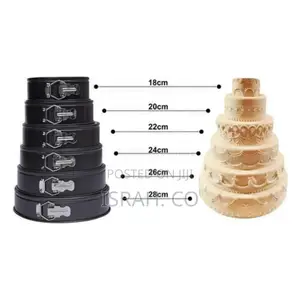6 Pieces of Non-Stick Cake Mould Pans - Black.