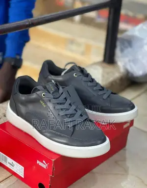 Original Grey/White Ecco Smart Casual Leather Sneakers