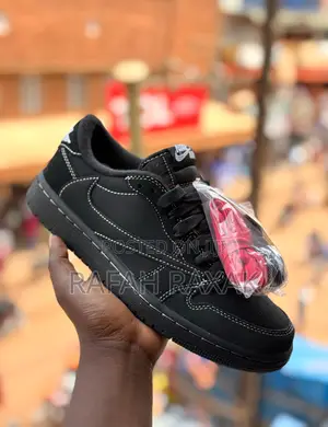 Nike Air Jordan 1 Low X Travis Scott Black Phantom Sneakers