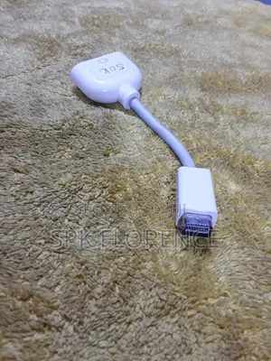 Mac Thunderbolt Port to Vga Cable