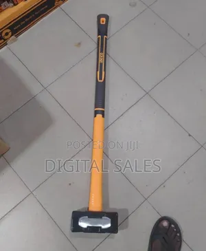 Ingco Sledge Hammer 12lbs Fibre Handle -