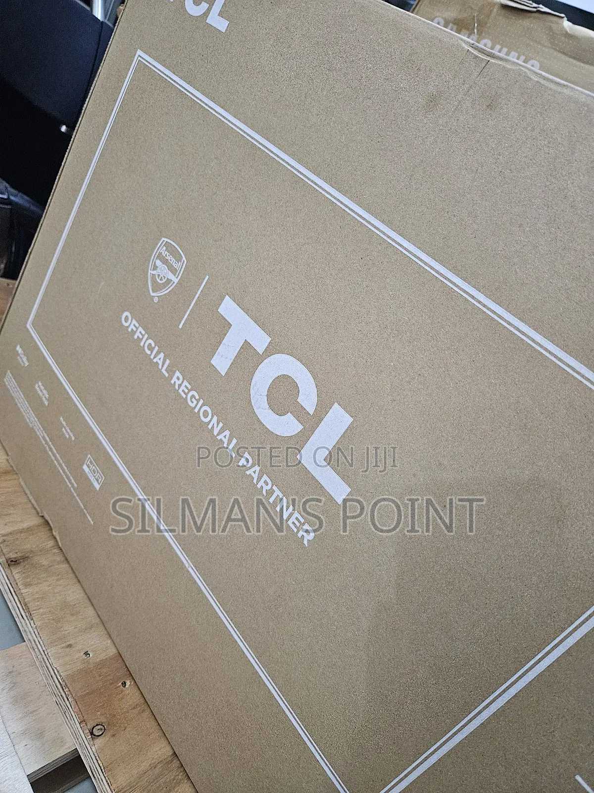 Frameless TCL 43" Smart Android Tv With Bluetooth