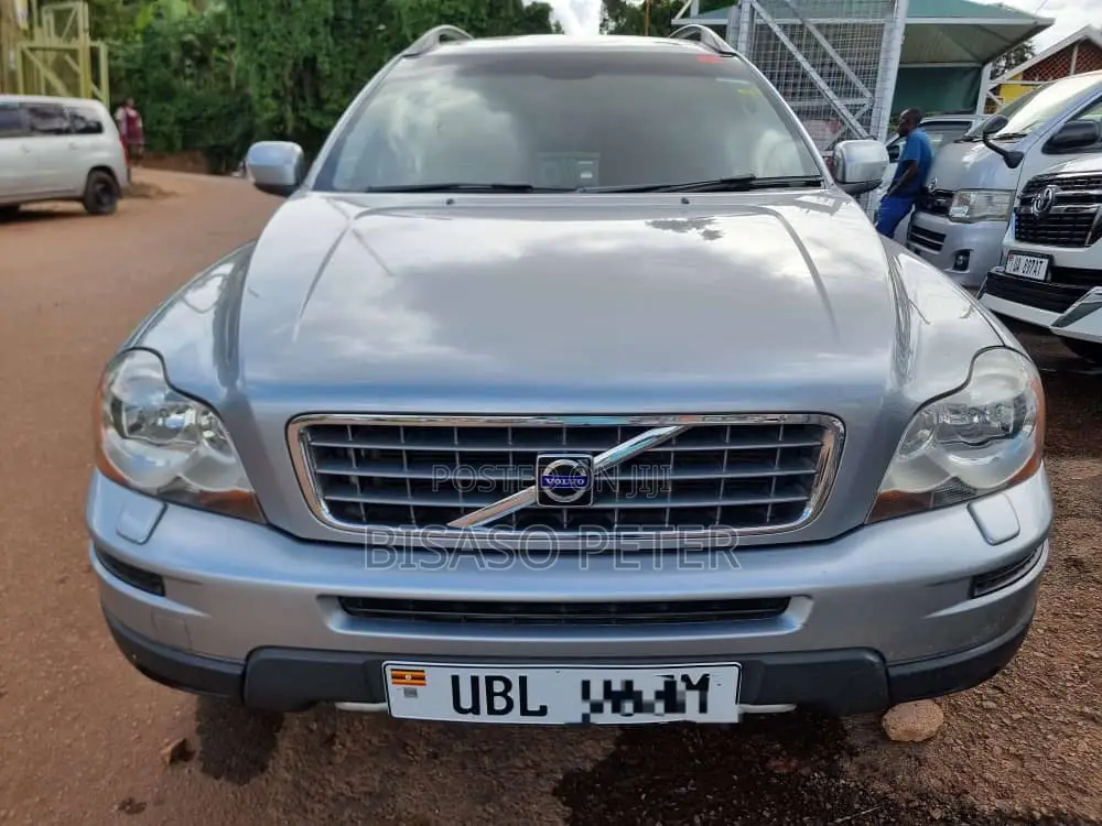 Volvo XC90 2010 Silver