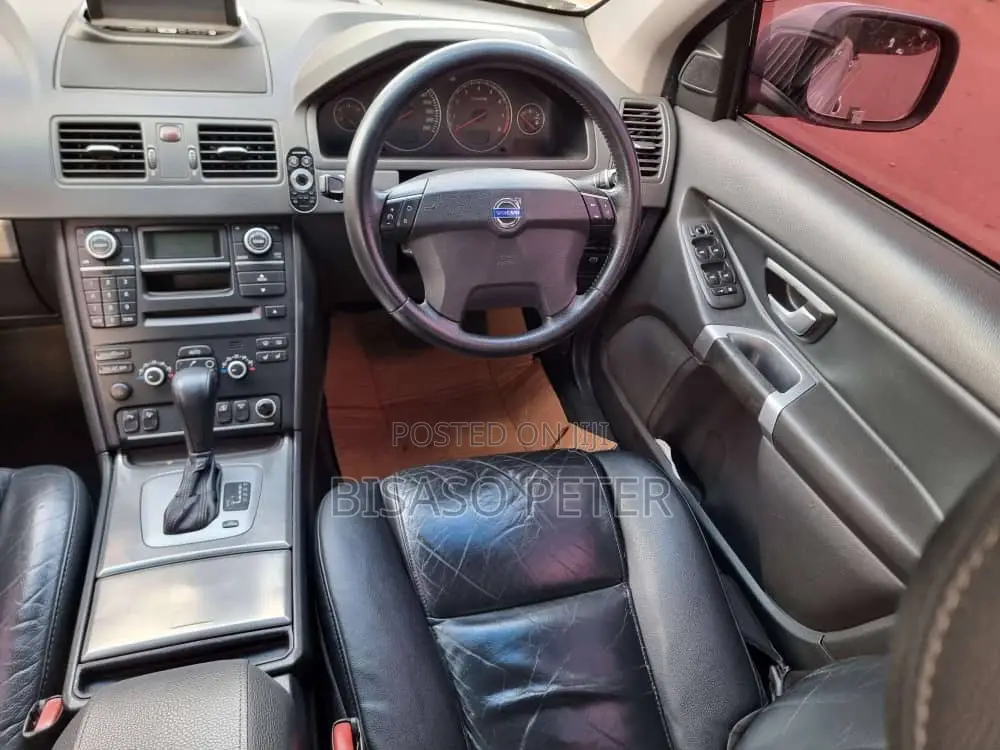 Volvo XC90 2010 Silver