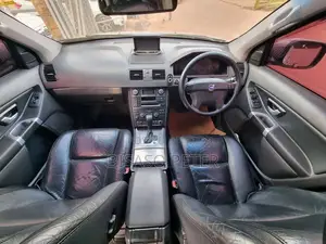 Volvo XC90 2010 Silver