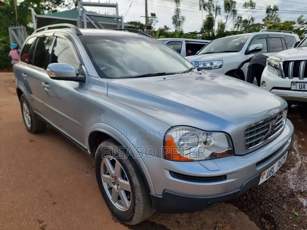Volvo XC90 2010 Silver