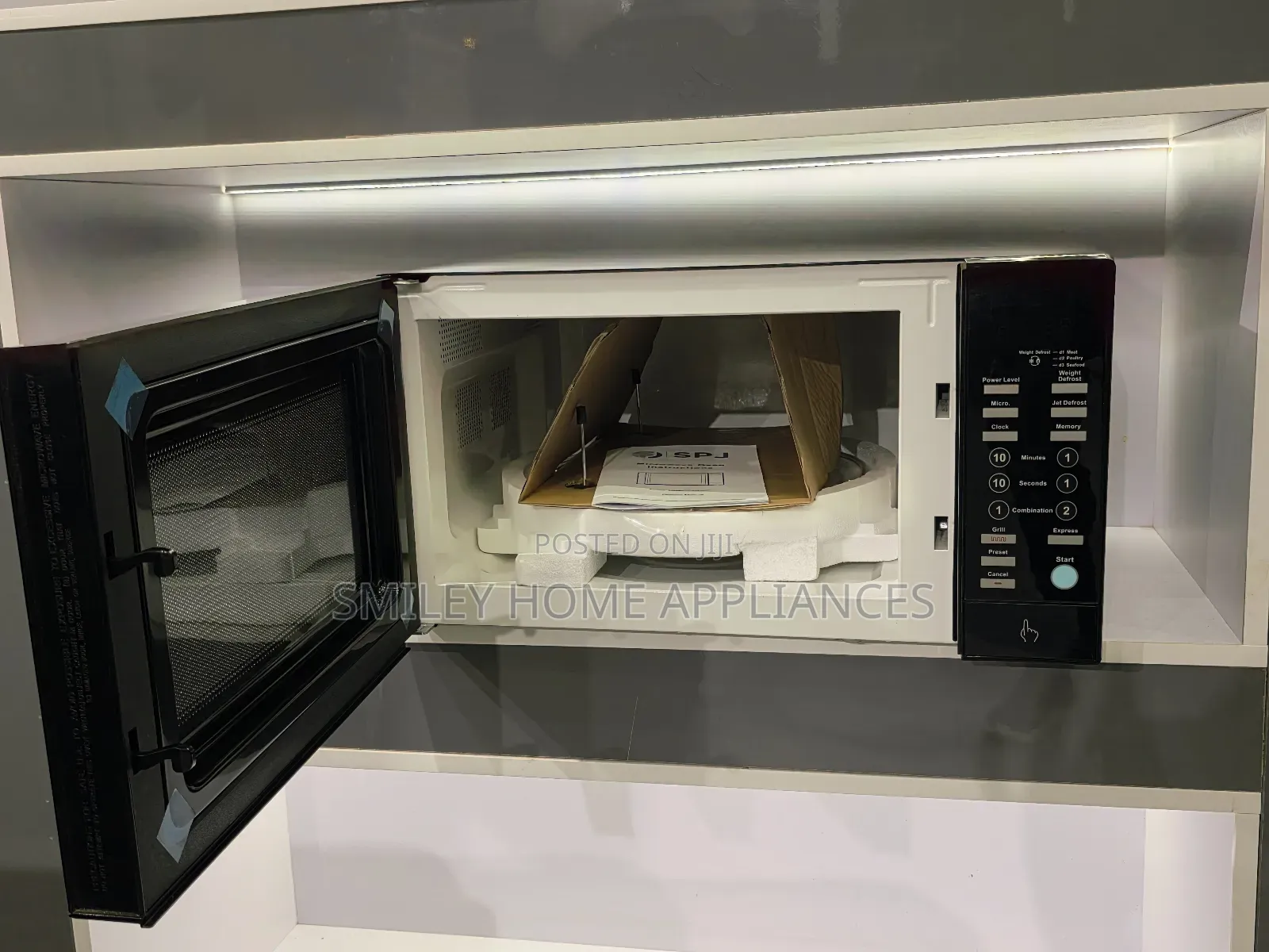 43ltrs Digital SPJ Black Color Microwave at Cut Price