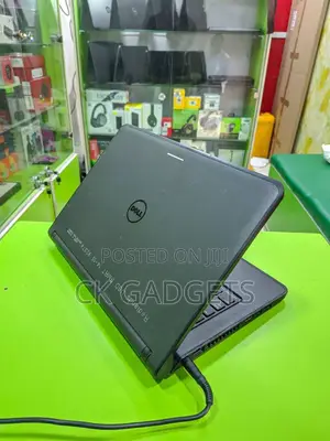 New Laptop Dell Latitude 13 3340 8GB Intel Core I5 HDD 500GB