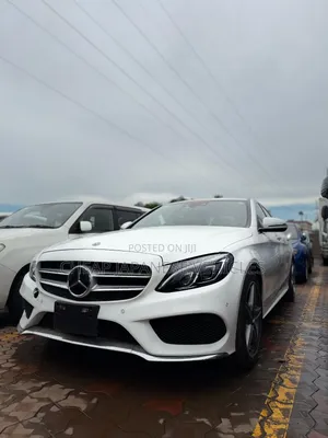 Mercedes-Benz C200 2017 White