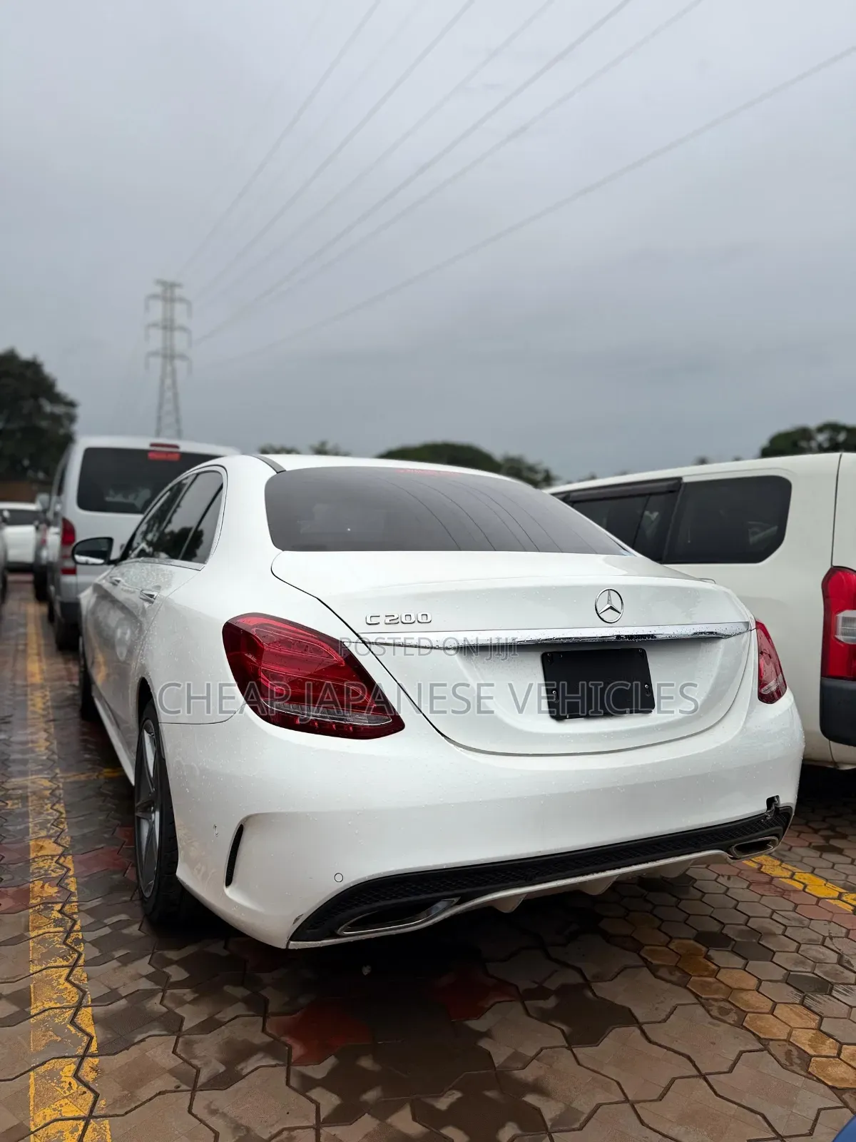 Mercedes-Benz C200 2017 White