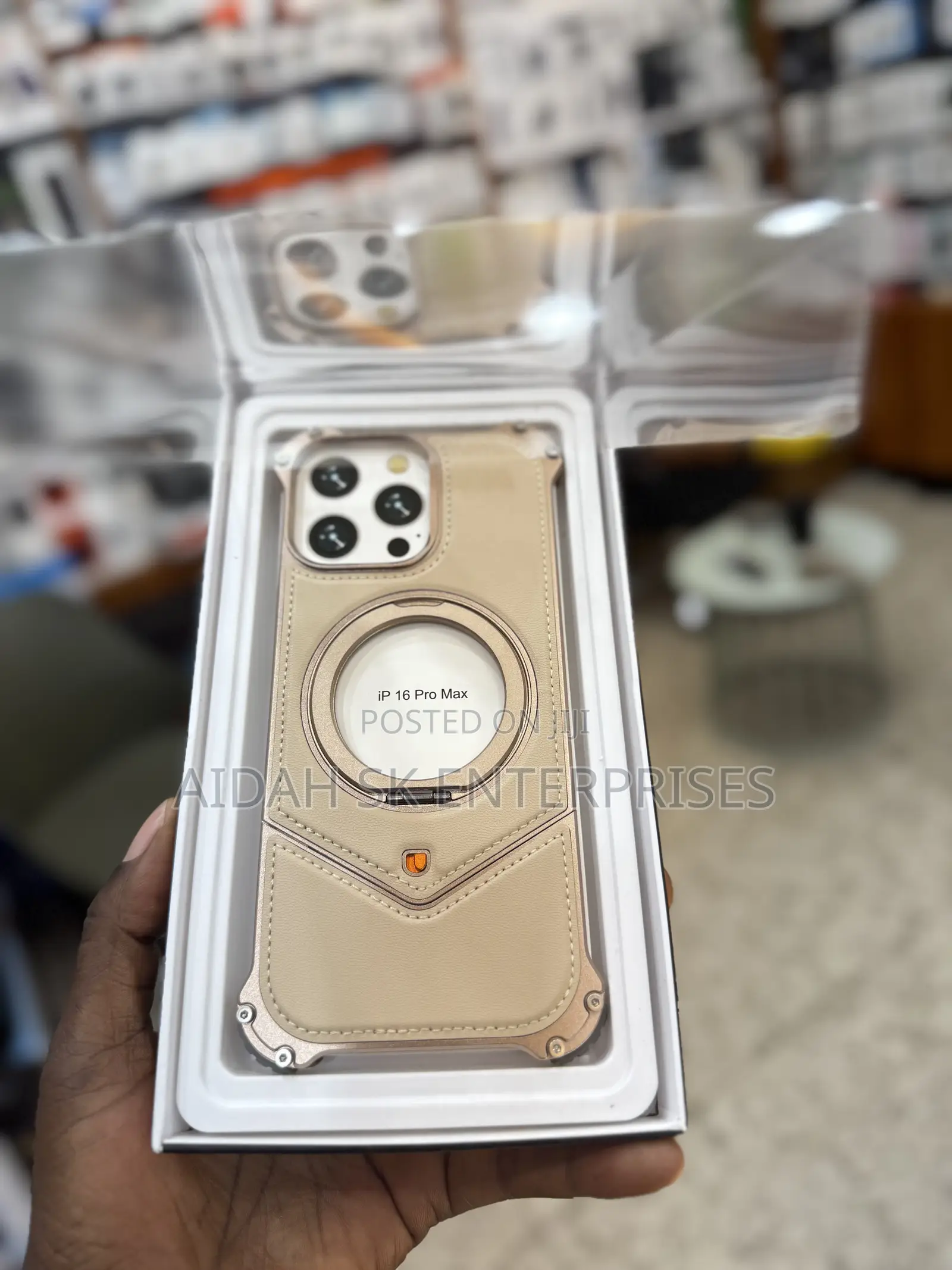 Movenchy Creative Case for iPhone 16 Pro Max