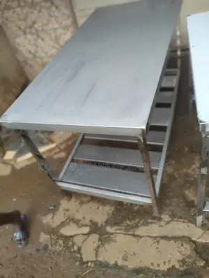 Stainless Working Table Dabble
