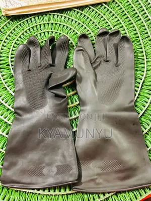 Black Rubber Gloves