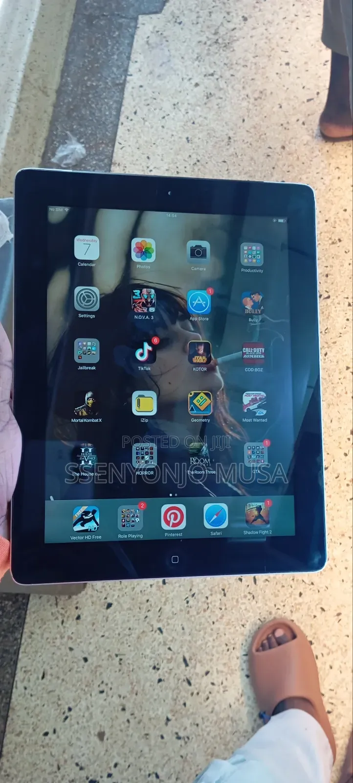 Apple iPad 3 Wi-Fi + Cellular 64 GB Gray