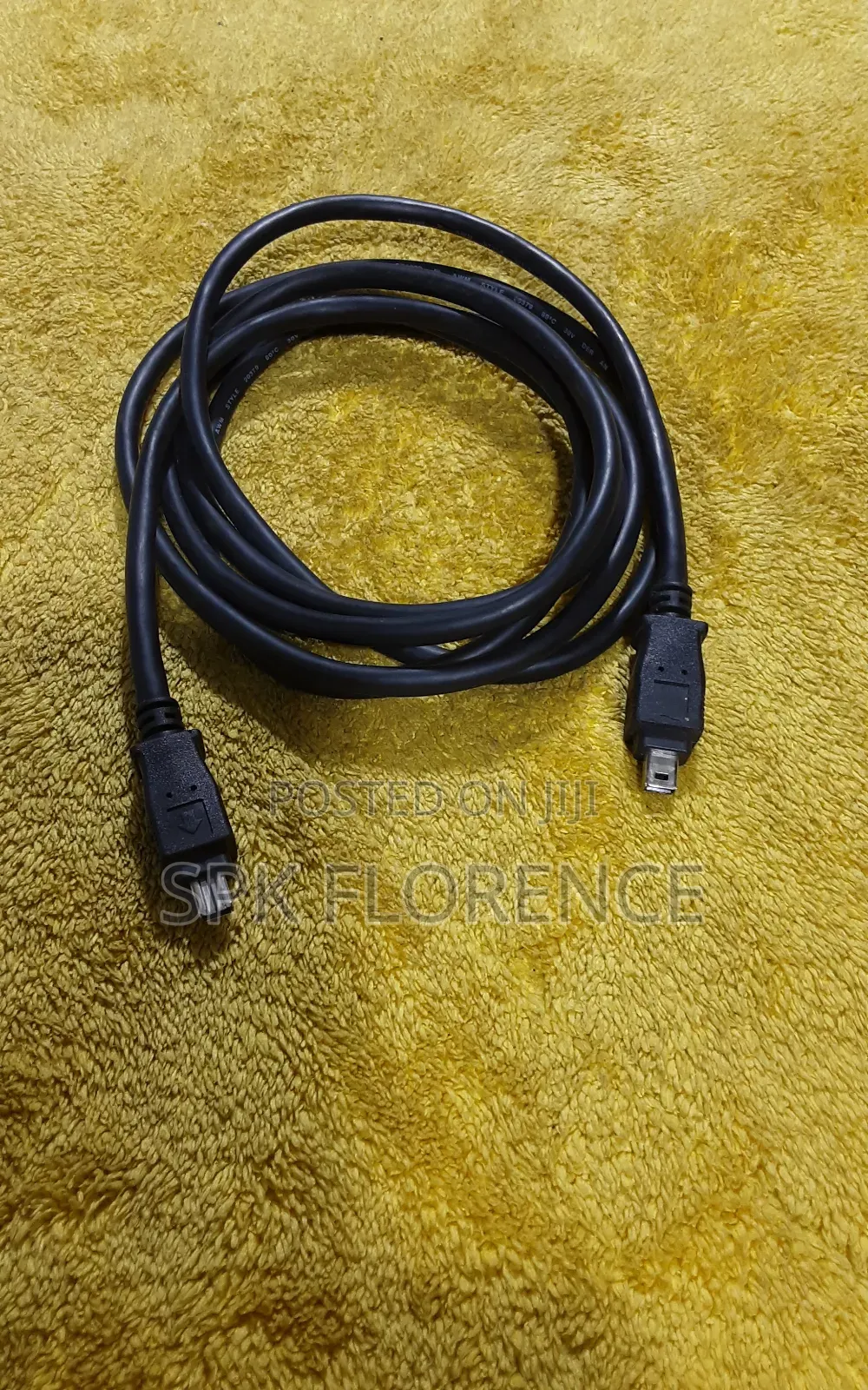 Black Mini Hdmi to Hdmi Cable.