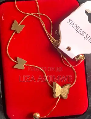 Solid Designer Lady’S Necklaces