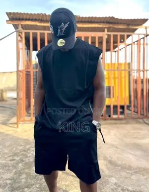 Zeus Essential Two-Piece Outfit