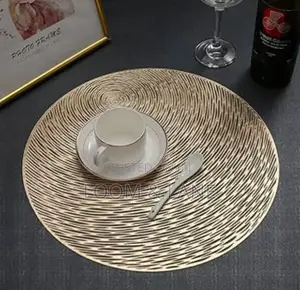 Round Restaurant Placemats ( 6pcs)