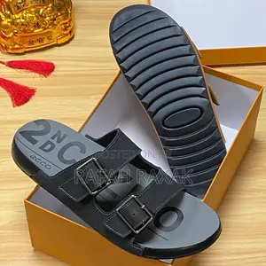 Original Classic Triple Black Ecco Cozmo Leather Sandals