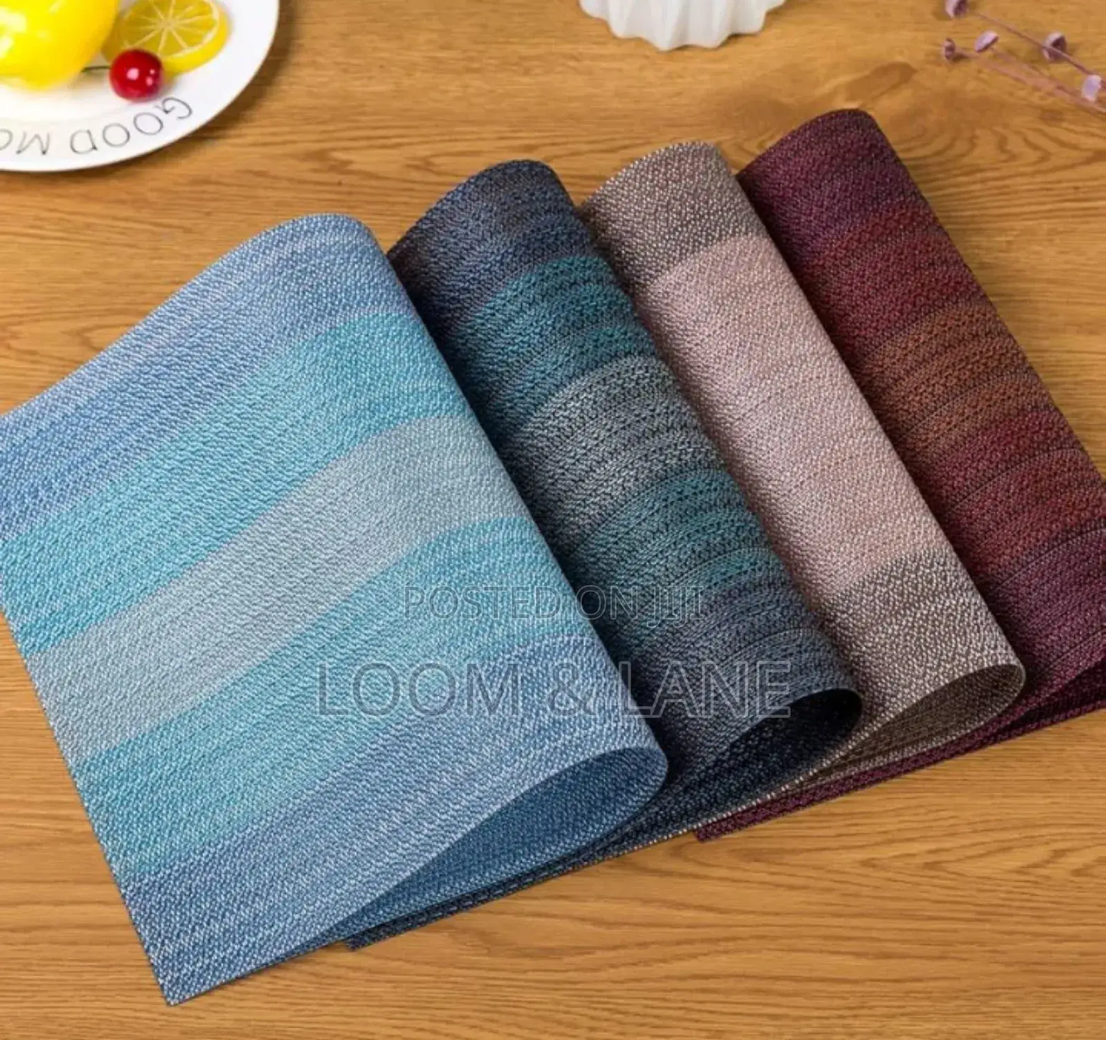 European Pattern Gradient Stripe Woven Placemats