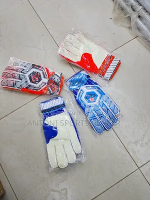 Goal Keeper Gloves