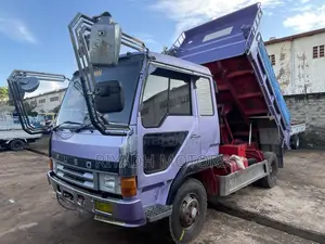 Fuso Dumper