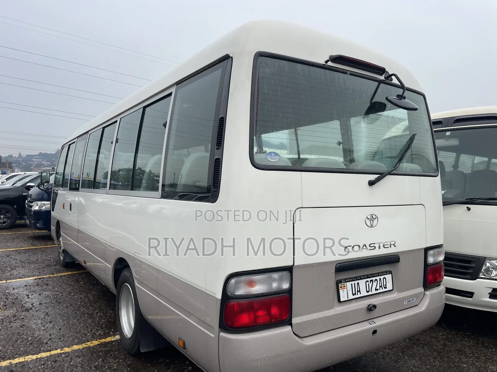 Toyota Coaster 2011 Silver