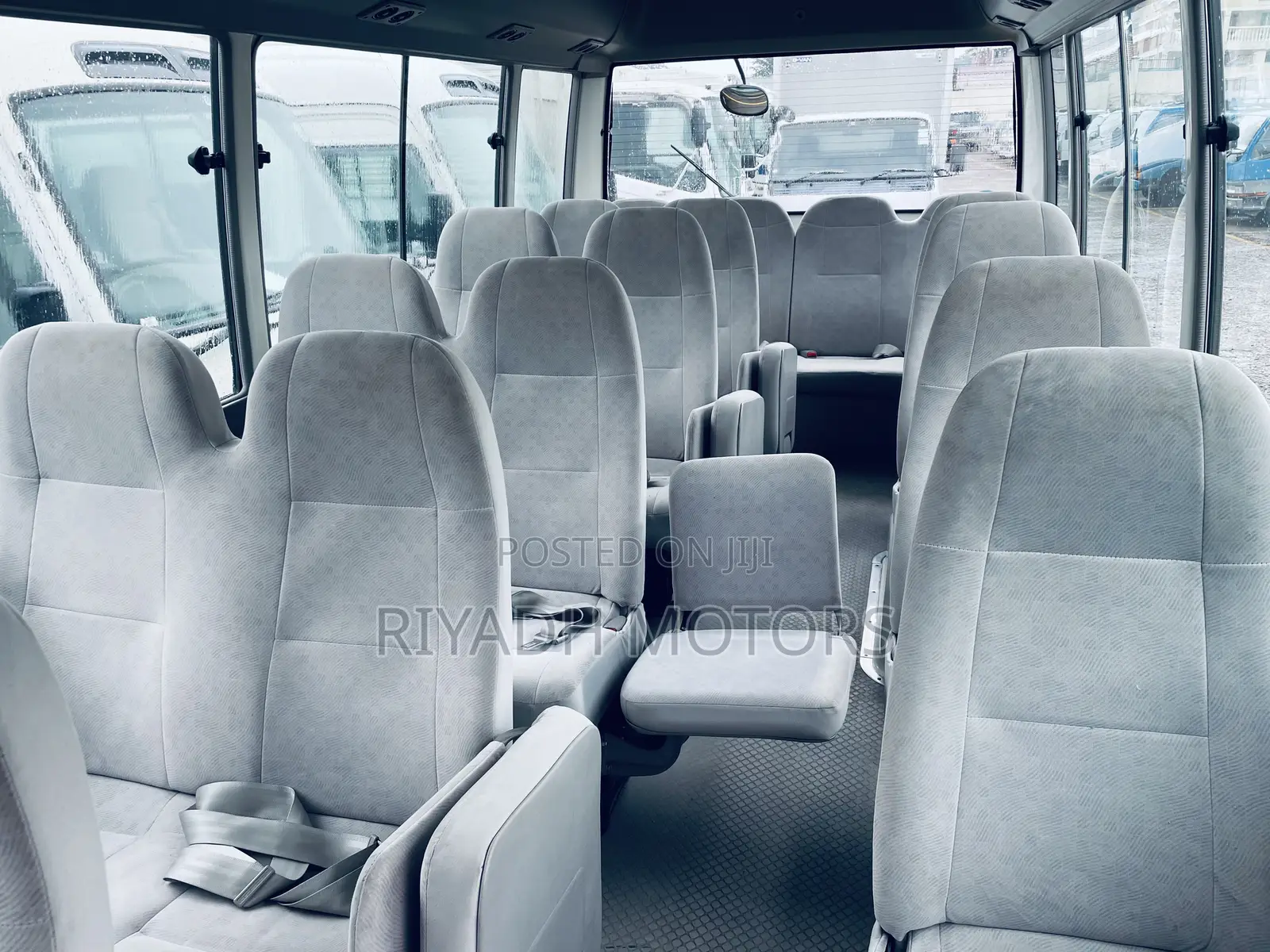 Toyota Coaster 2011 Silver