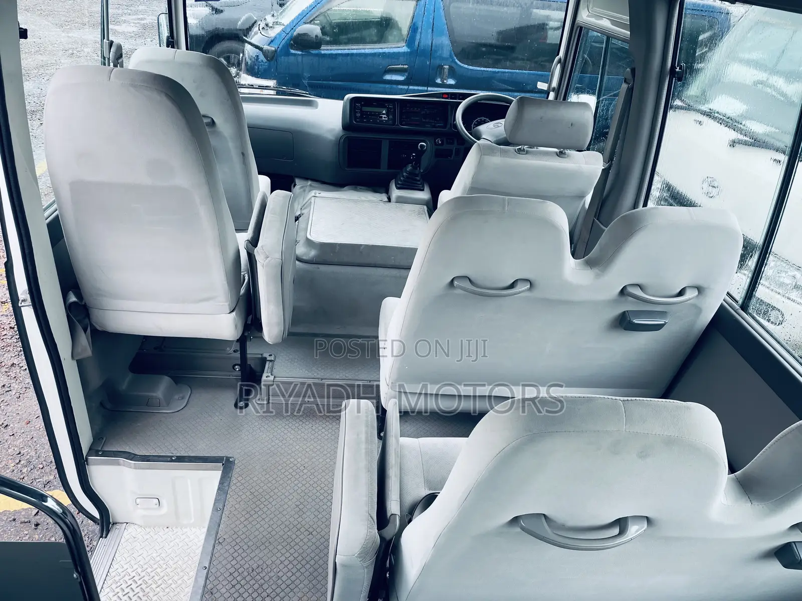 Toyota Coaster 2011 Silver