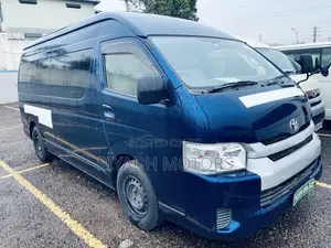 Toyota Grand HiAce 2016 Blue