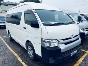 Toyota HiAce 2015 White
