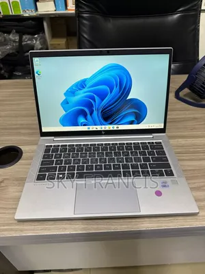 Laptop HP EliteBook 830 G7 8GB Intel Core I7 SSD 512GB