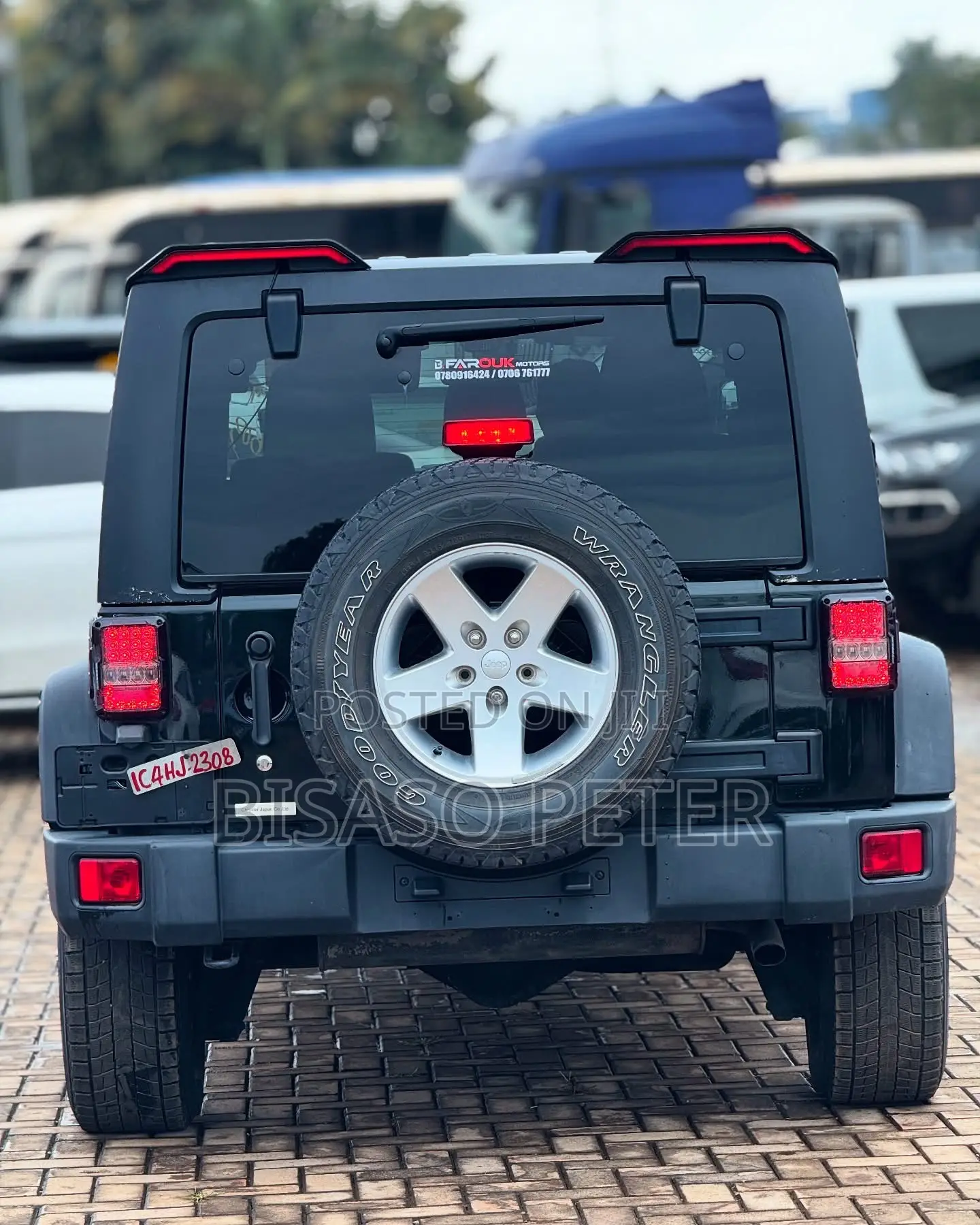 Jeep Grand Cherokee 2012 Black