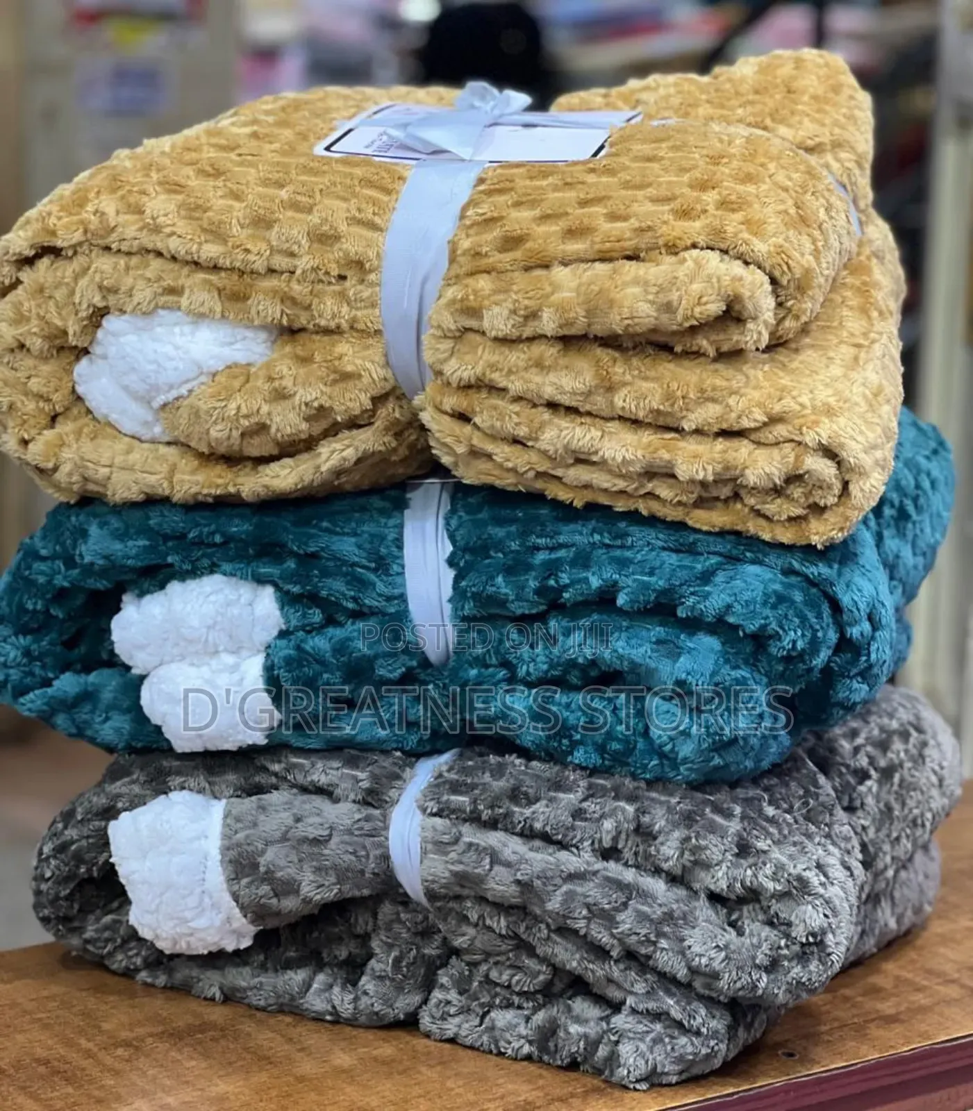 Throw on Blankets ( 5*6 ) Size