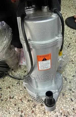 32m (106feet ) Submersible Water Bottle