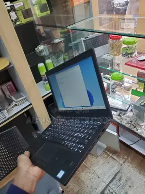 Laptop Dell Latitude 7280 8GB Intel Core I5 SSD 256GB
