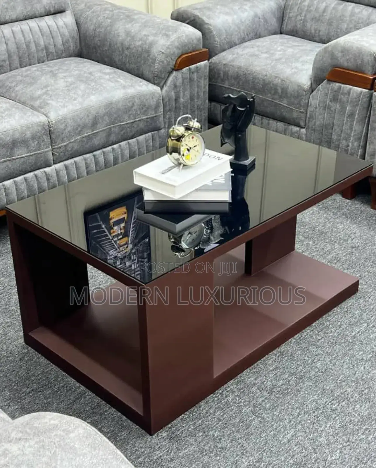 Black Hole Discovered /in Center/ Table Whatspp Number /