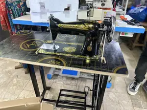 New Singer Sewing Machines With Local Stands With Warranty.