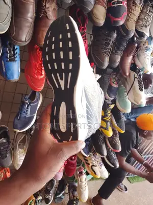 Running Shoes Original