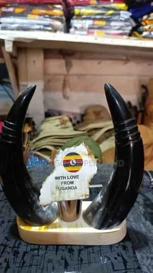 Table Labelers With Original Horns