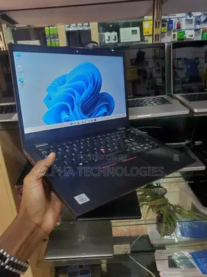 Laptop Lenovo ThinkPad L13 Yoga 8GB Intel Core I5 SSD 256GB
