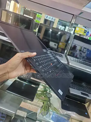Laptop Lenovo ThinkPad L13 Yoga 8GB Intel Core I5 SSD 256GB