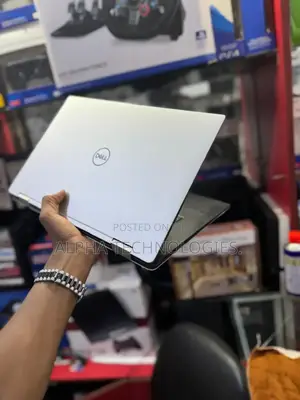 Laptop Dell XPS 15 9510 32GB Intel Core I7 SSD 1T