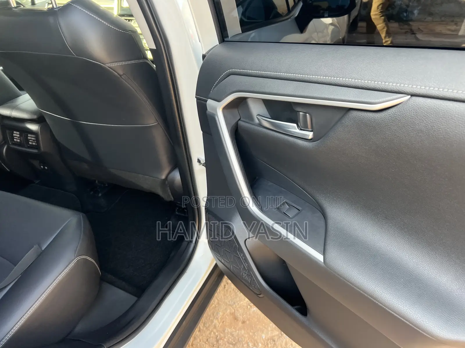 Toyota RAV4 2020 White