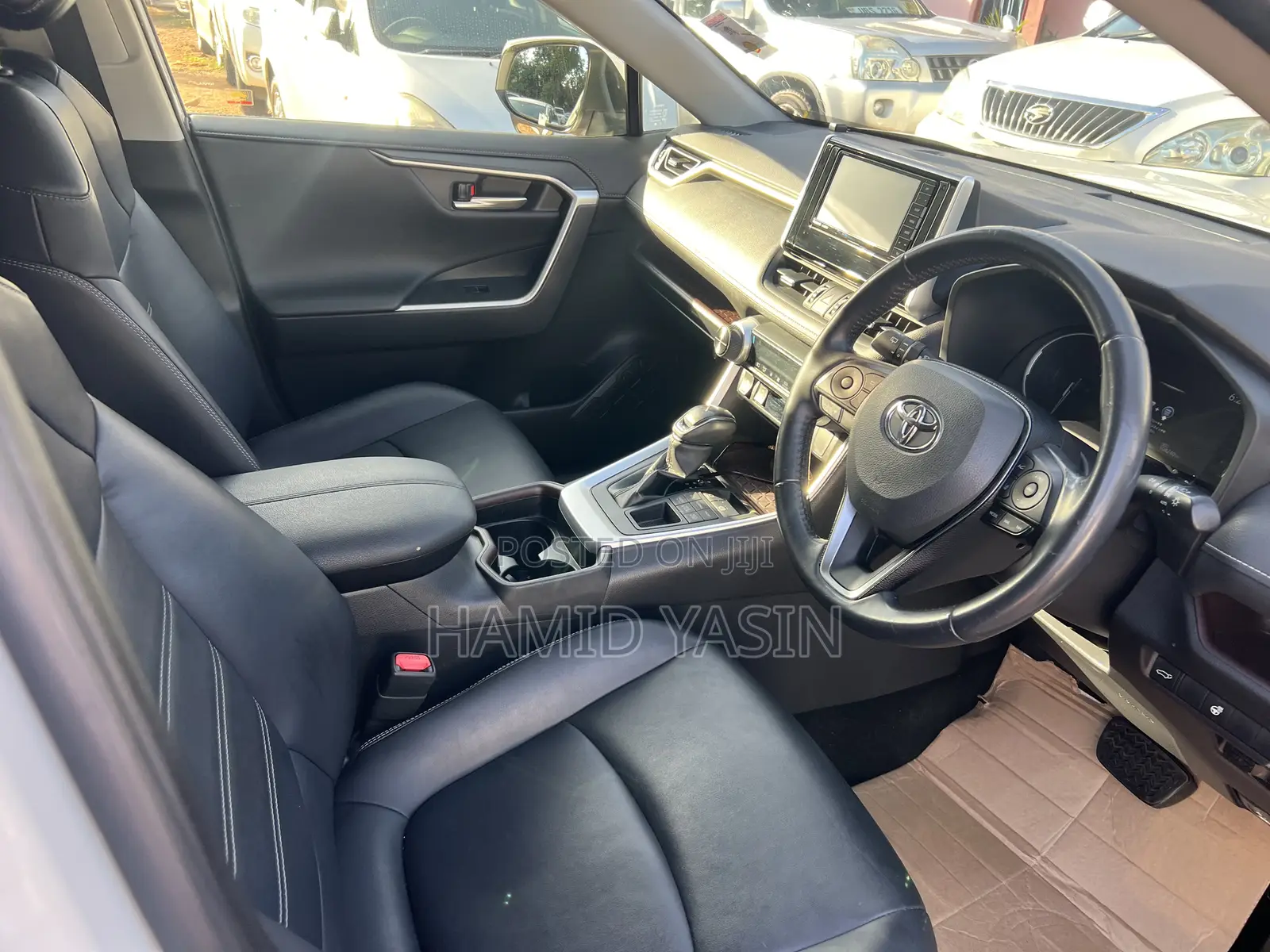 Toyota RAV4 2020 White