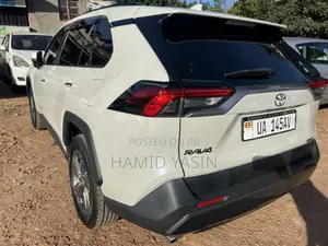 Toyota RAV4 2020 White