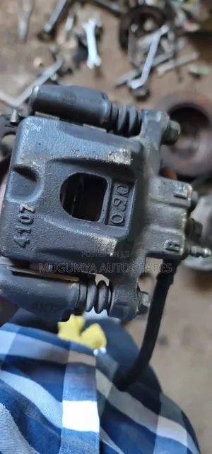 Harrier Kawundo Rear Caliper