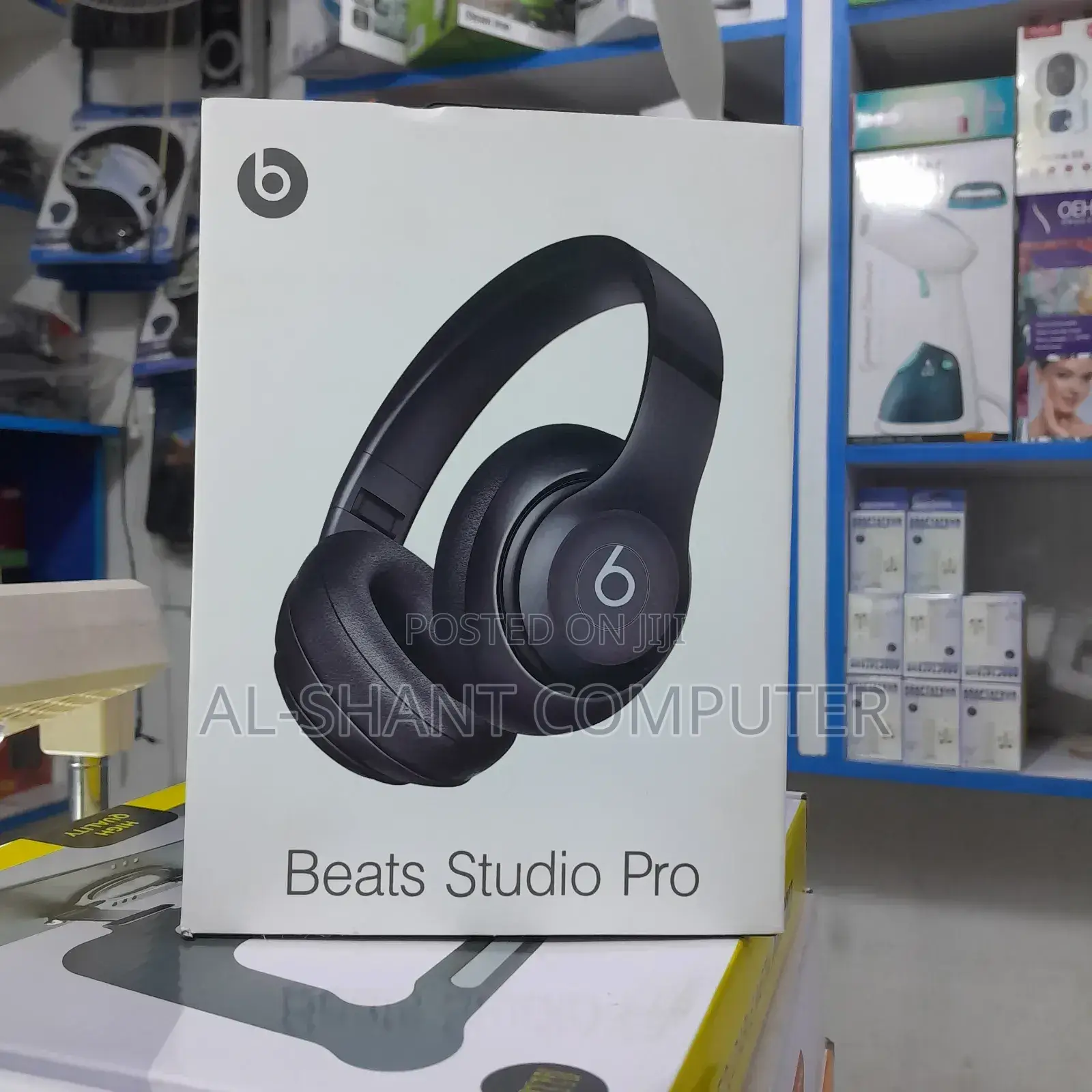 Beats Studio Pro Headsets