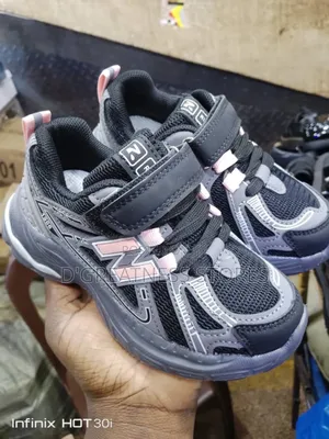 Sports Shoes
