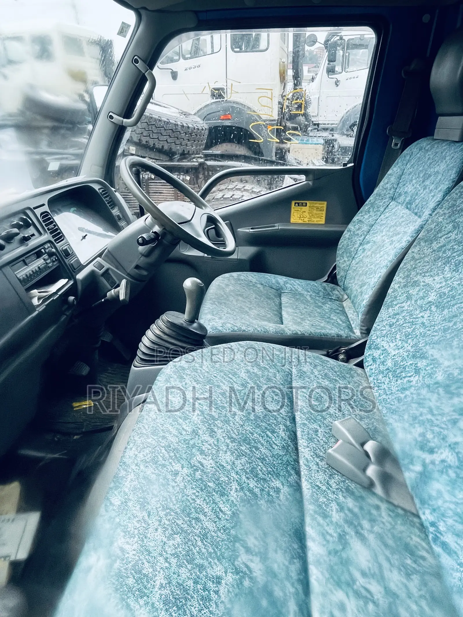 Canter Dumper 2002